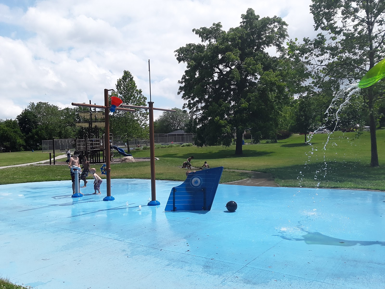 Columbus Park Playground - Playground in Des Moines