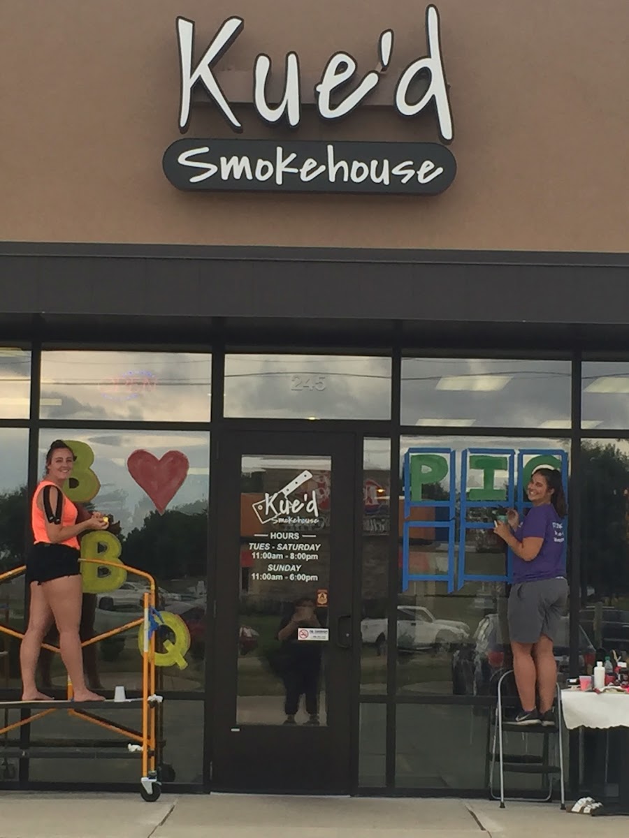 Kue'd Smokehouse - BBQ in Waukee, Iowa