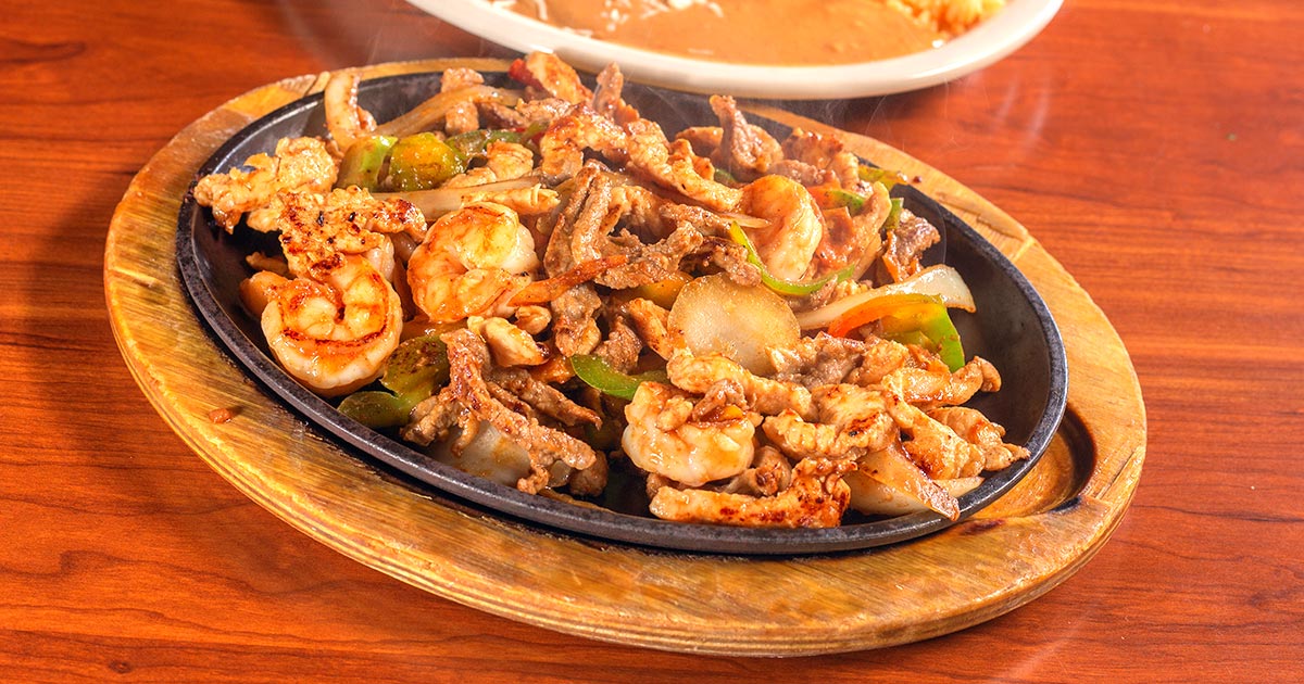 Los Tres Amigos - Mexican in Waukee, Iowa