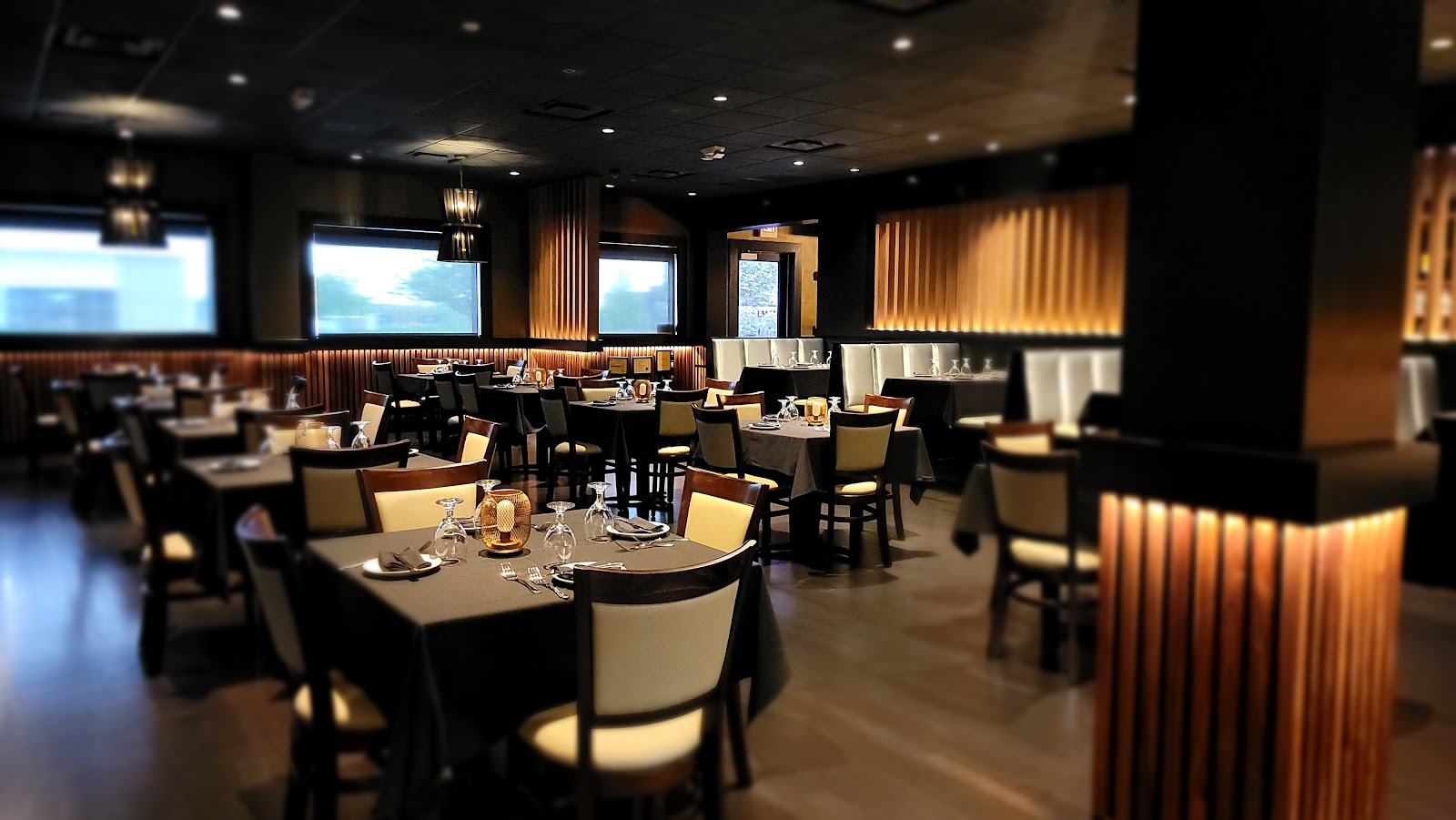 Irina's Steak & Seafood - Steakhouse in West Des Moines, Iowa