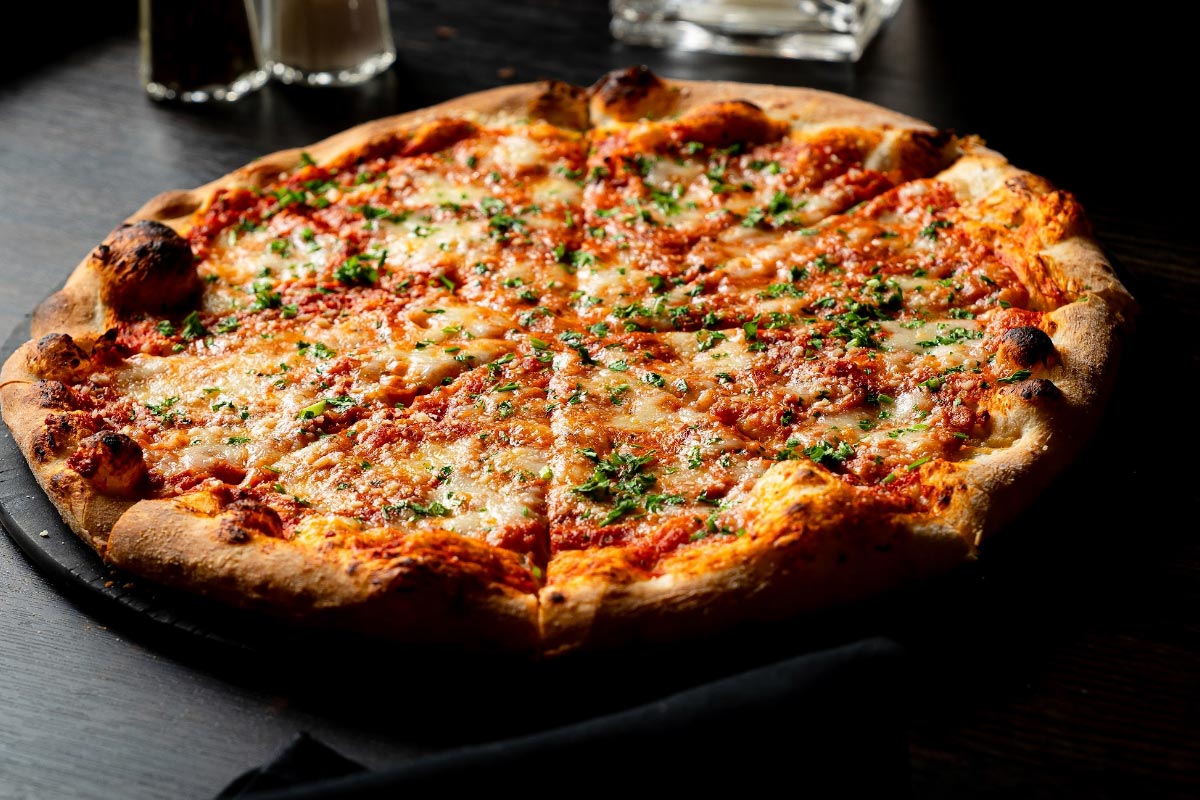 Urban Cellar - Wine Bar, Grille, And Market - American in West Des Moines, Iowa