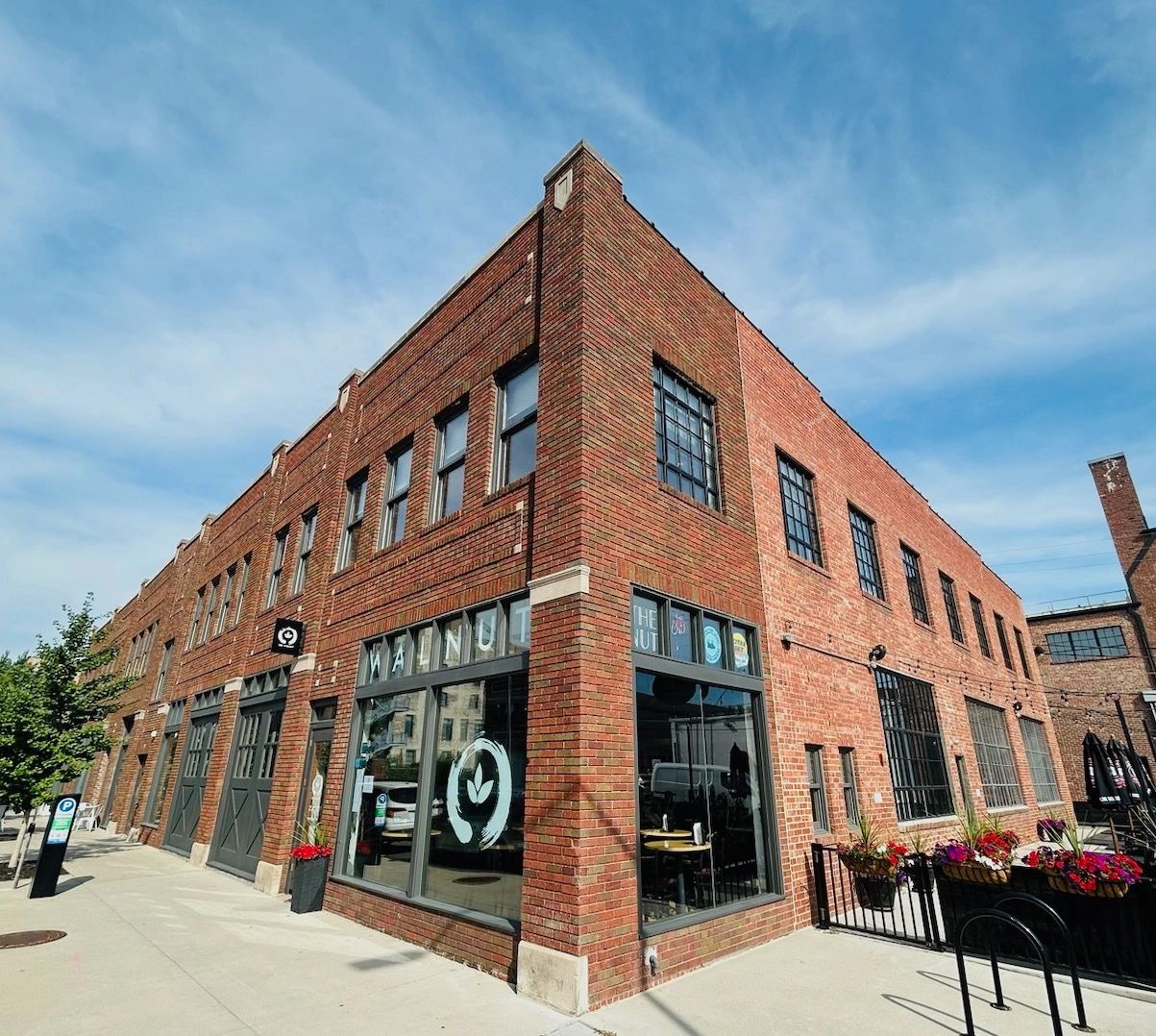 The Walnut - American in Des Moines, Iowa