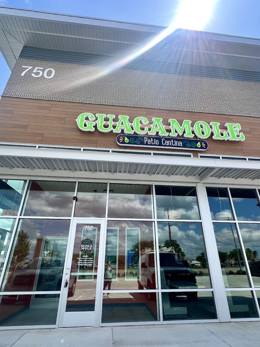 El Guacamole Patio & Cantina - Mexican in Des Moines, Iowa