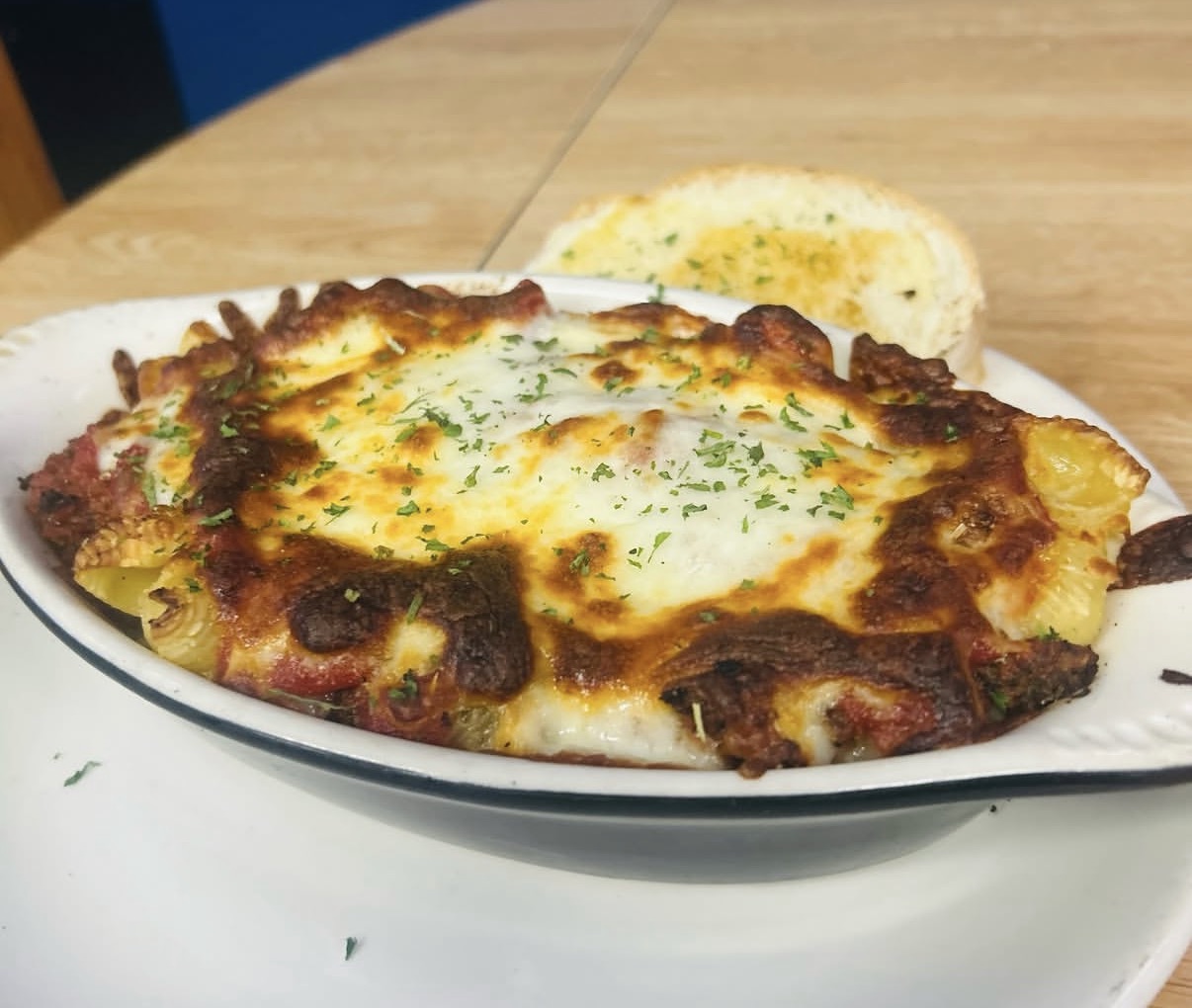 Gus and Lisa's - Pizza in Norwalk, Iowa